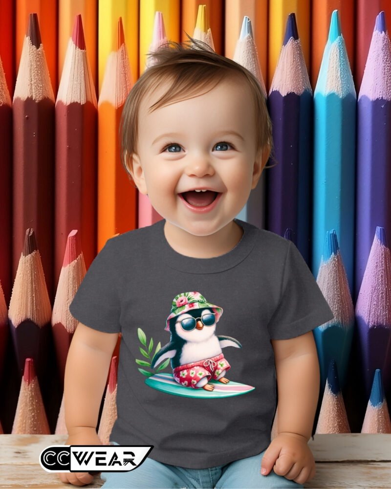 Camiseta Verano Pingüino Surfero