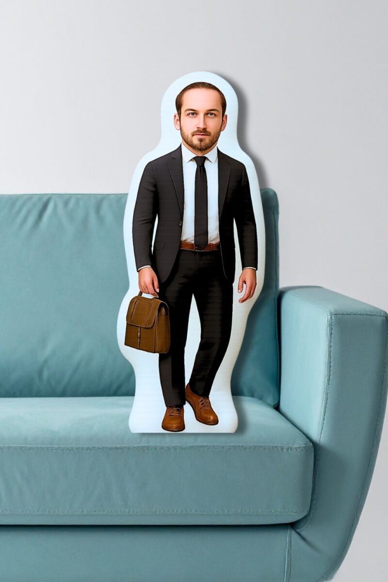 COJÍN SILUETAS EJECUTIVOS